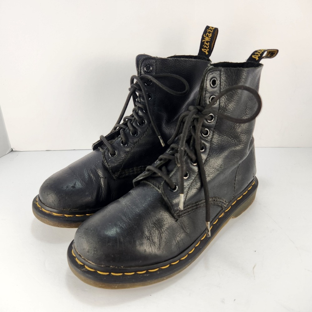Dr. Martens Women's US 8 EU 39 Black Leather Lace Up 8-Eye Combat Boots